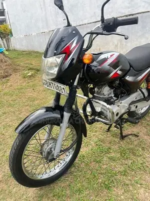 Bajaj CT100 2019