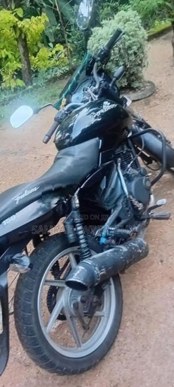 Bajaj Pulsar 150 2007