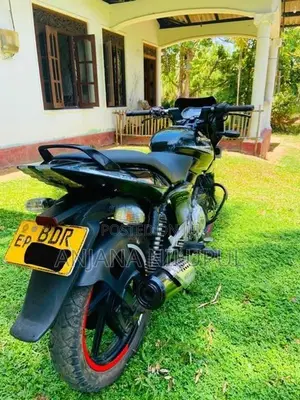 Bajaj Pulsar 150 2016