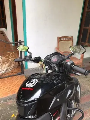 Bajaj Pulsar NS200 2015