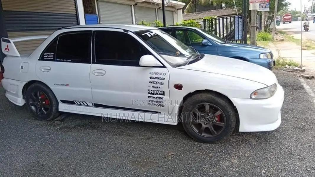 Mitsubishi Lancer 1998