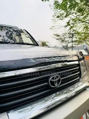 Toyota Land Cruiser Sahara 2000