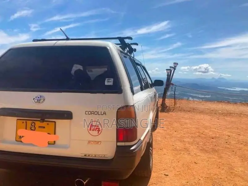 Toyota Corolla 1990