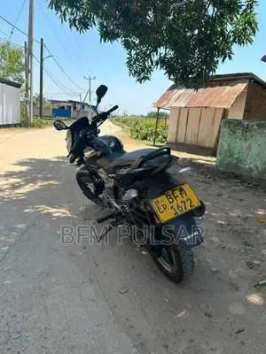 Bajaj Pulsar 150 2017