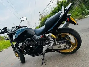 Honda CB4 2014