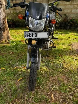 Bajaj CT100 2019