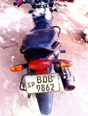 Bajaj Platina 2015