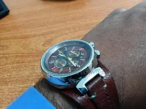 Louis Vuitton Tambour Chronograph LV277