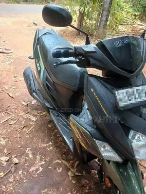 Yamaha RayZR 2020