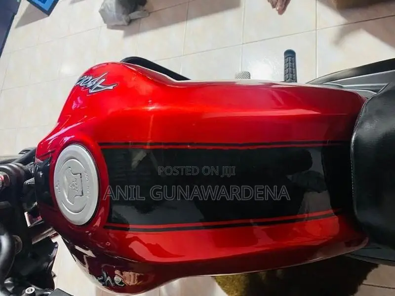 TVS Apache 2010