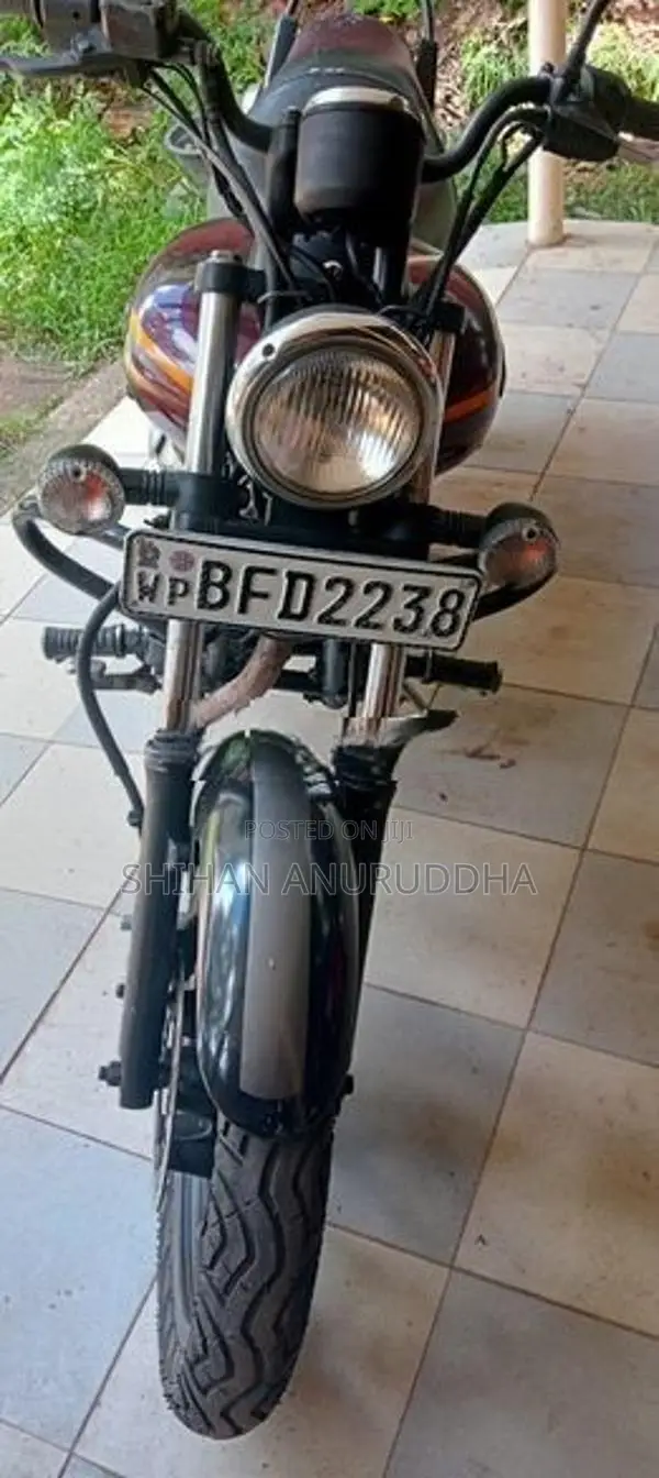 Bajaj Avenger 2016