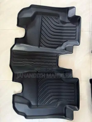 Honda Vezel Z 2025 Carpet
