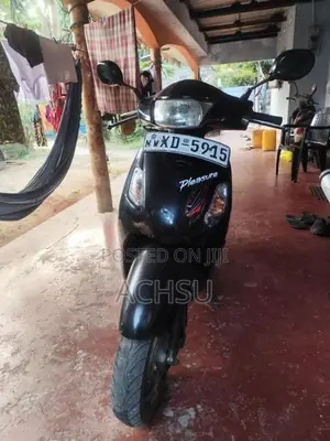 Honda pleasure 2012