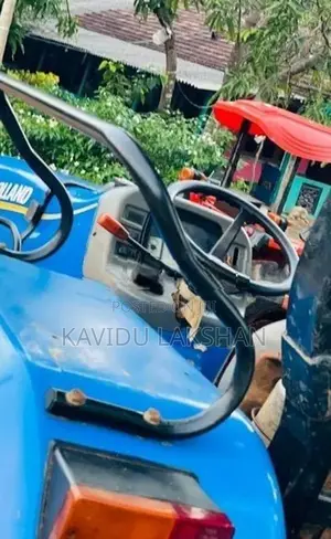 New Holland Tractor 2024