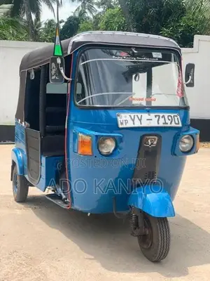 Bajaj RE 4 Stroke 2012