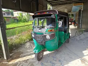 Bajaj RE 2014