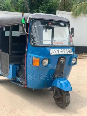 Bajaj RE 4 Stroke 2012