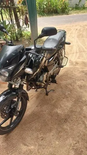 Bajaj Pulsar 150 2016