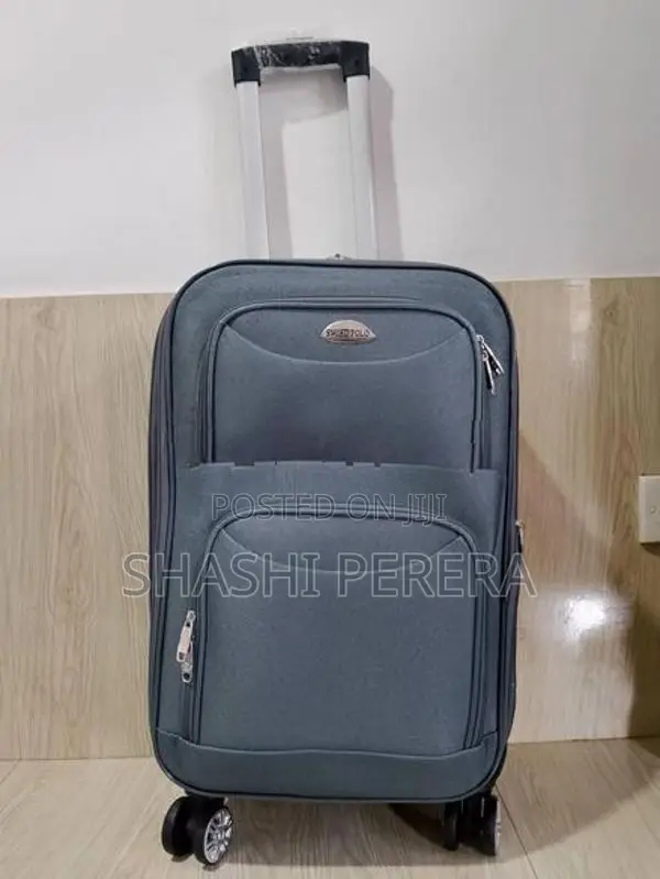 Double zipper 4 wheels