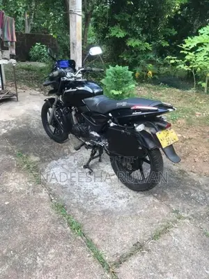 Bajaj Pulsar 180 2008