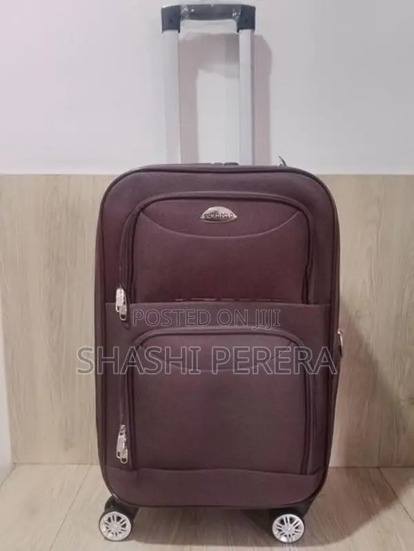 Double zipper 4 wheels