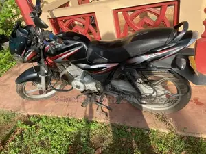 Bajaj Discover 125 2016