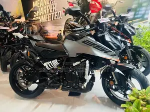 KTM 250 DUKE 2026