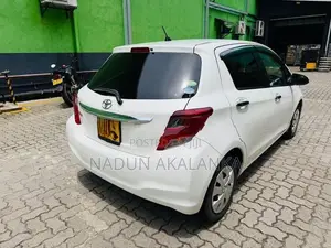 Toyota Vitz 2016