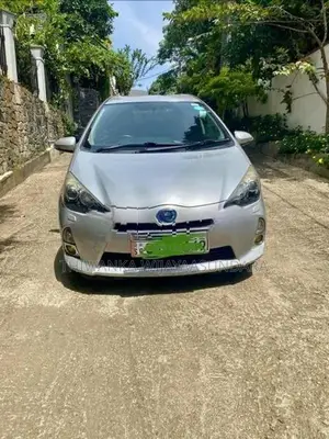 Toyota Aqua 2014