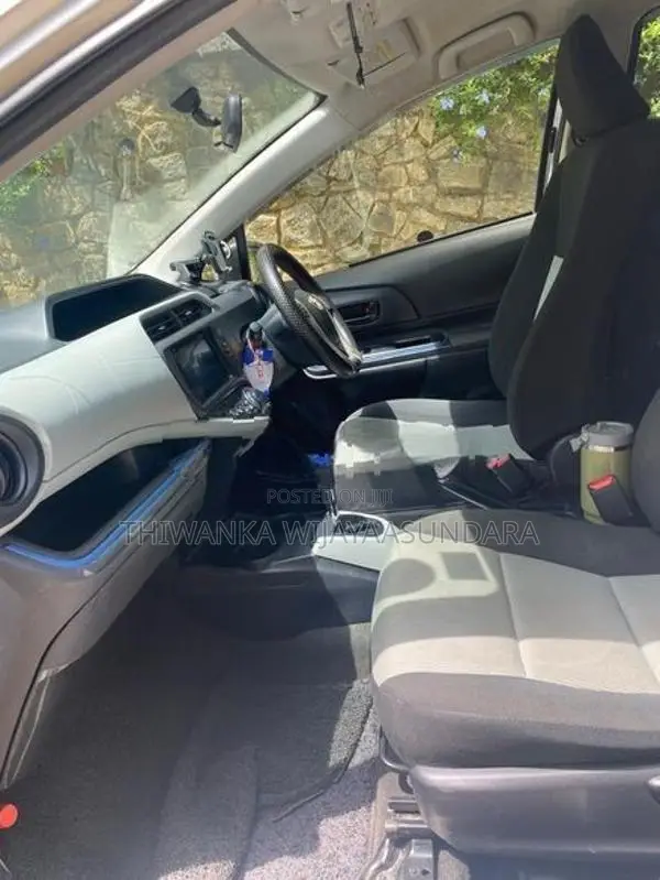Toyota Aqua 2014