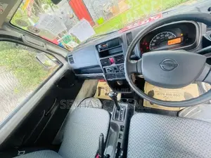 Nissan Clipper truck 2024