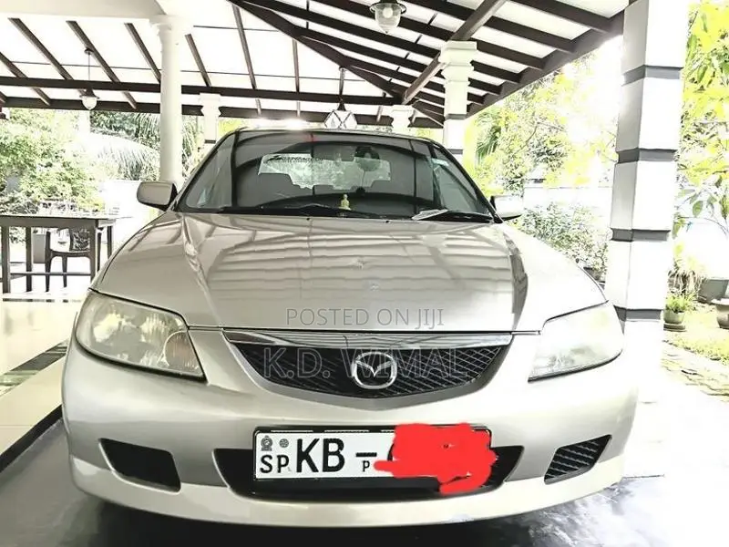 Mazda Familia 2002
