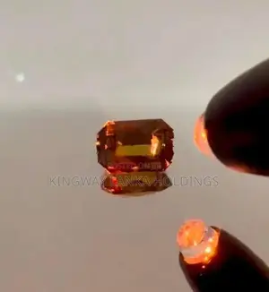 Sapphire Gem Alexandrite