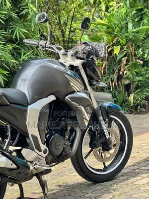 Yamaha FZs V2 Drak Night 2018