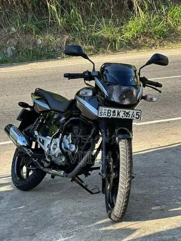 Bajaj Pulsar 150 2013