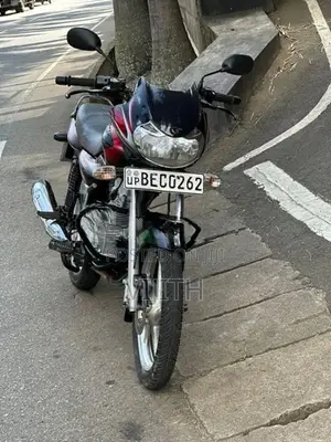 Bajaj Discover 125 2016