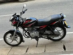 Bajaj Discover 125 2016