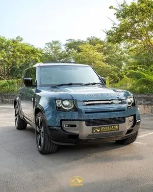 Land Rover Defender Dynamic HSE PHEV UK 2025
