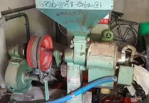 වී කොටන යන්ත්‍රය සමඟ මෝටර්