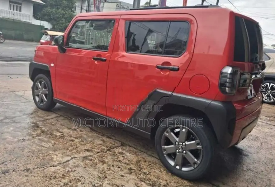 Daihatsu Taft Dark Chrome 2025