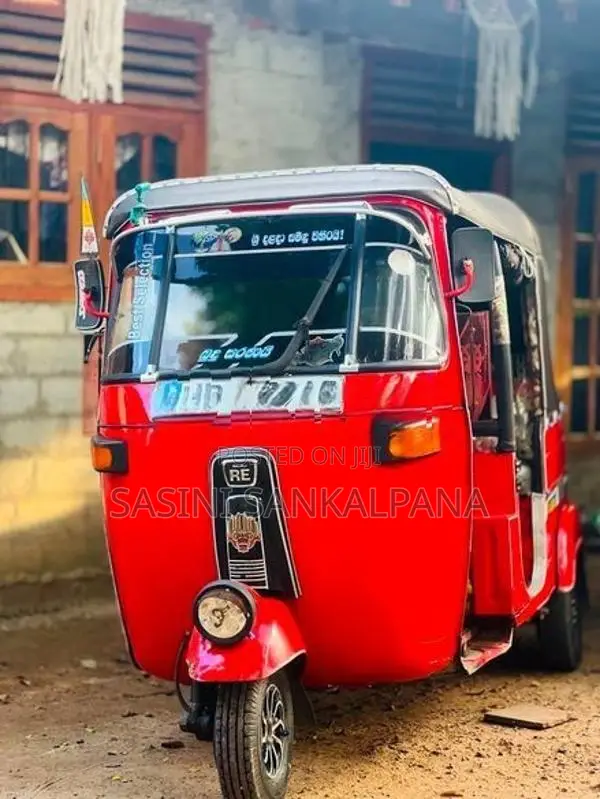 Bajaj RE Three Wheeler 2004