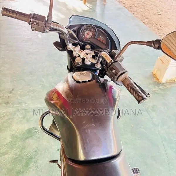 Bajaj Discover 125 M 2014