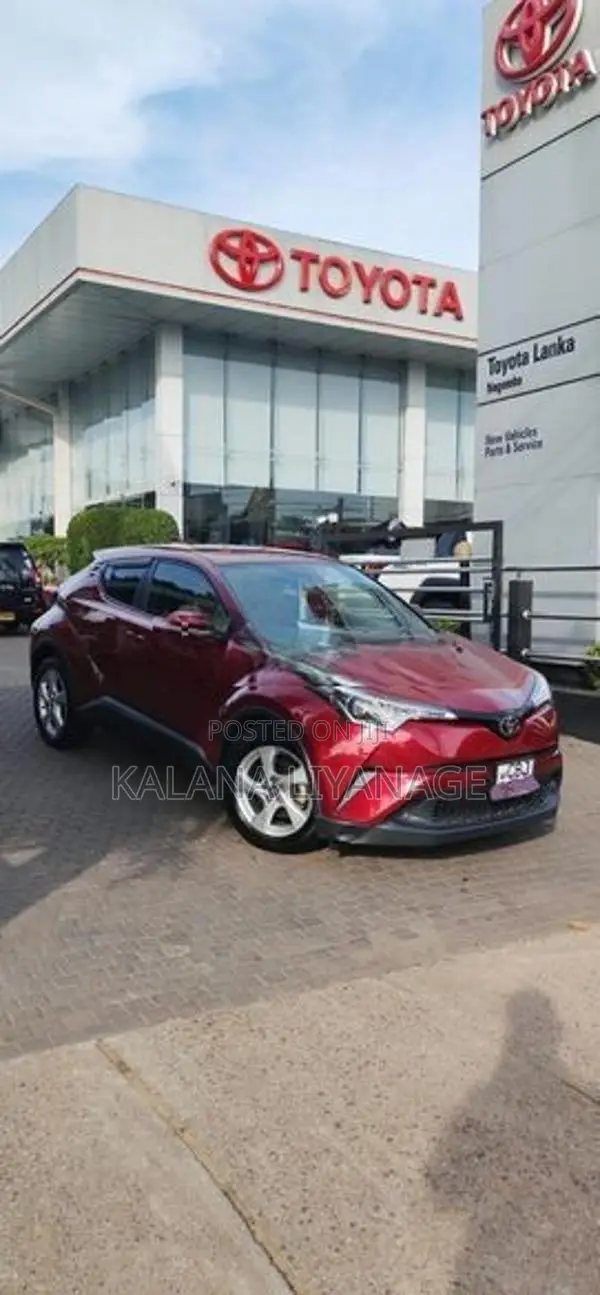 Toyota CHR SUV 2017