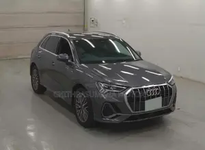 Audi Q3 S LINE 1.5L 2024