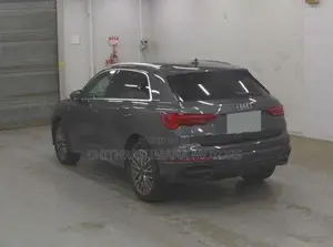 Audi Q3 S LINE 1.5L 2024