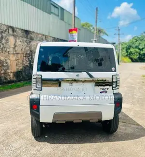 Daihatsu Taft G Chrome 2025