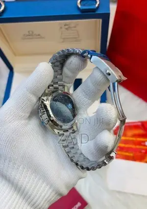 Omega Speedmaster Silver Snoopy Award 50 Swiss ETA Automatic Mens Watc
