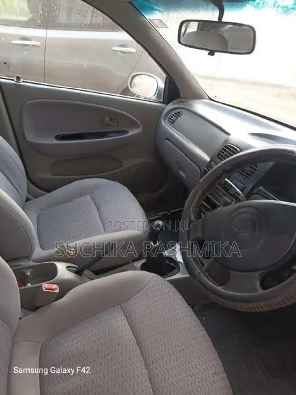Kia Rio 2002