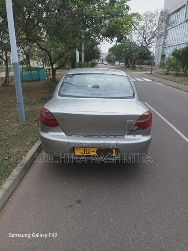 Kia Rio 2002
