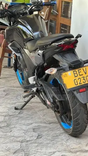 Honda CB Hornet 2016